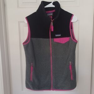 Patagonia Gray and Pink Fleece Vest